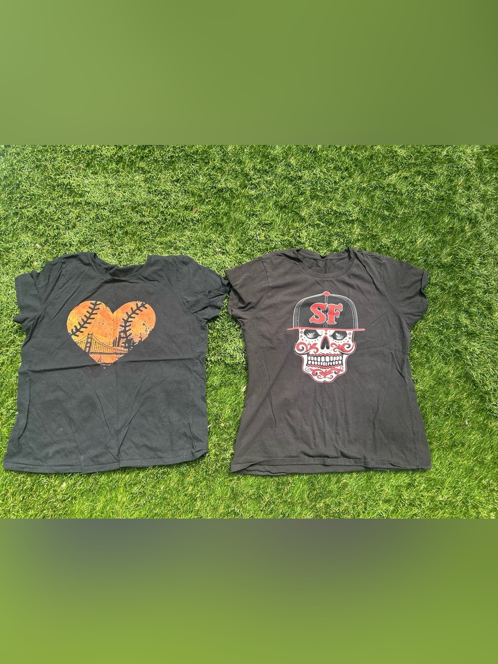 Women's  Black 49ers and SF Giants tshirts 100%